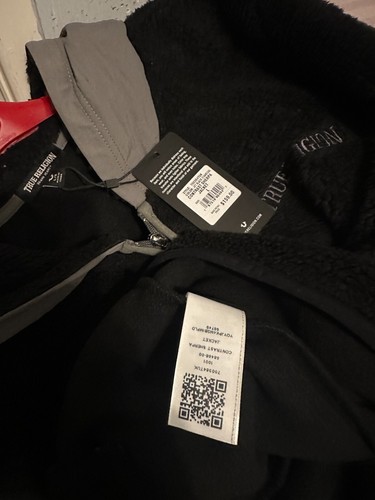 True Religion Herren Travertin/Kalamata Fleecejacke mit Kapuze $ 159 - Bild 7 von 11