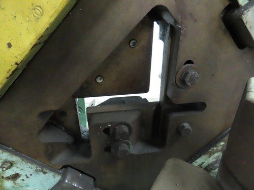 Peddinghaus 210A/20 Mechanical Iron Worker 105 Ton 10 HP 550V Notcher Puncher - Picture 11 of 22