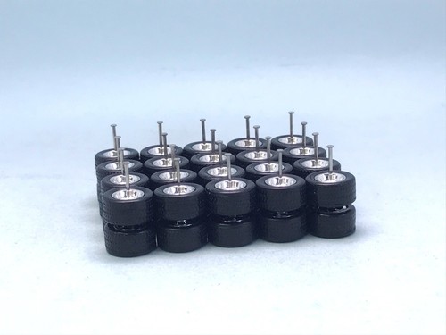 LL24 - Lot 10 Set - Hotwheels 1/64 # RR Chrome 10mm, Rubber Wheels Real riders - Bild 3 von 5