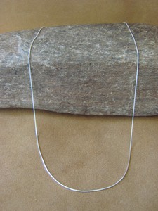 Southwestern-Jewelry-Sterling-Silver-Snake-Chain-Necklace-16-034-Long-x-1MM