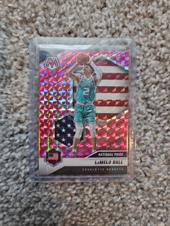 2020-21 Mosaic Lamelo Ball Red Prizm National Pride Rookie RC #257