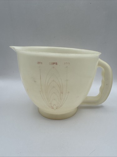 Vintage Tupperware 8 Cup Measuring Pitcher Mix n Store 500-2 NO LID