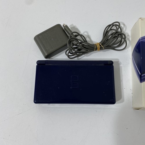 Nintendo DS Lite USG-001 Navy Konsole OVP getestet - Bild 2 von 8