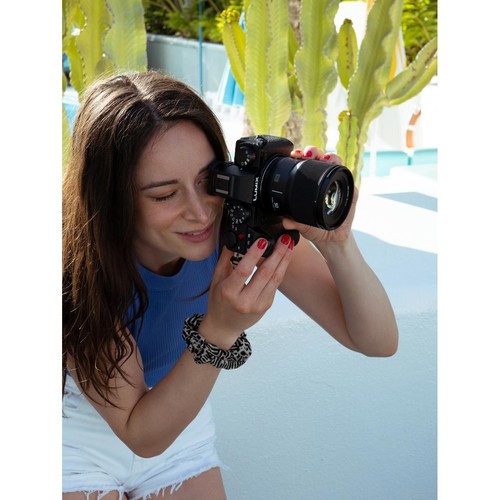 Panasonic LUMIX S 50mm f/1.8 Lens for L Mount #S-S50 - Picture 12 of 12