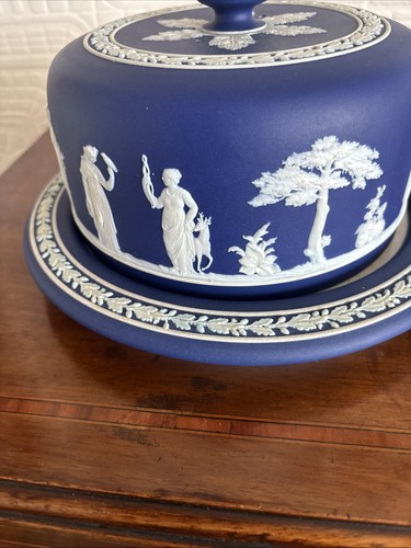 Stunning Antique Wedgwood Cheese Dish Surrounded With Greek Gods - Picture 7 of 14