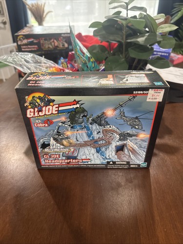 GI Joe Vs Cobra GI Joe Headquarters Micro Machines Hasbro 2002 NEW IN BOX - Picture 2 of 7