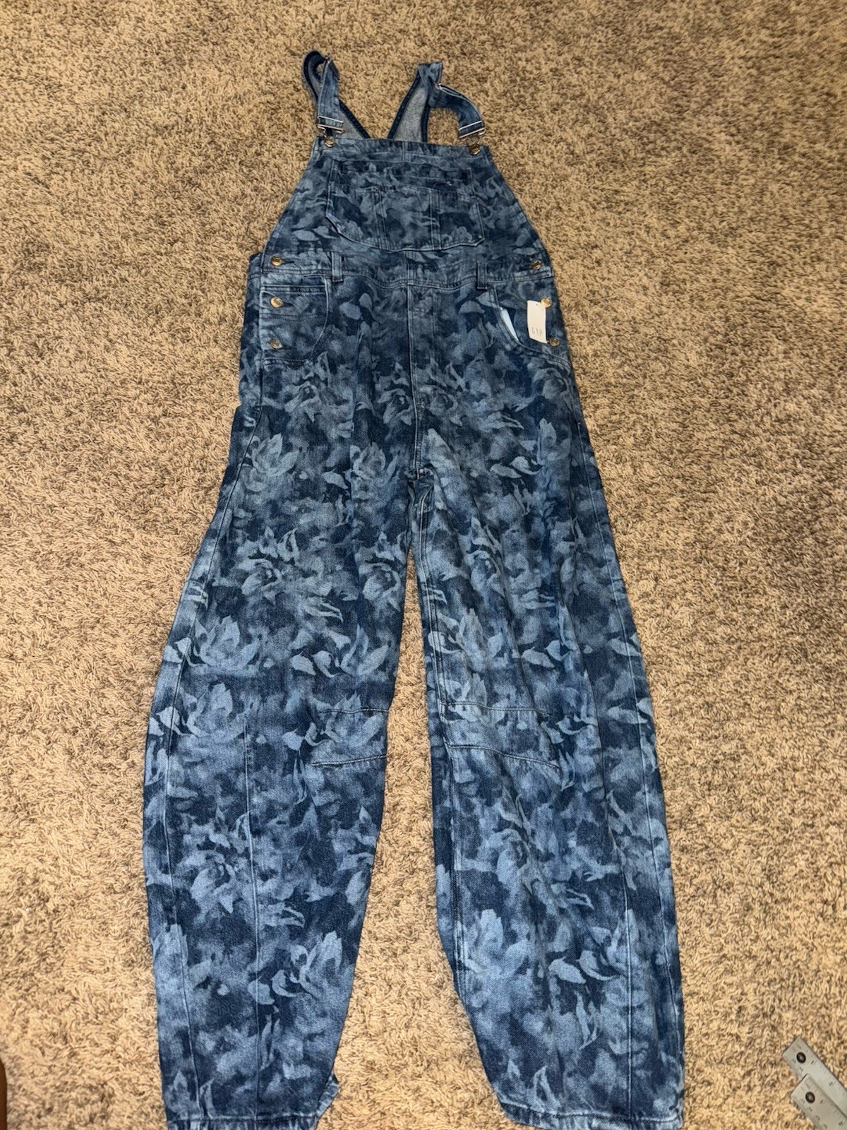 Picture 2 of 4