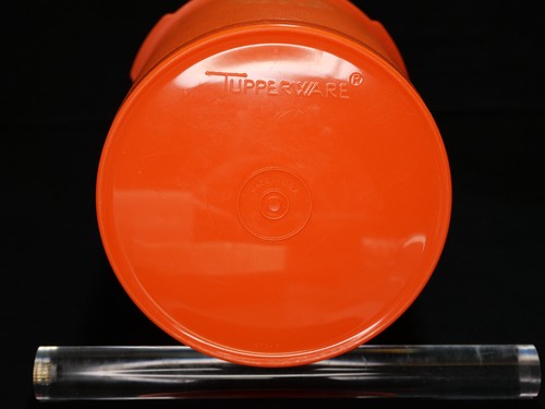 Tupperware 807 Servalier Orange Harvest Starburst Canisters Set of 3 1970's USA - Picture 11 of 15