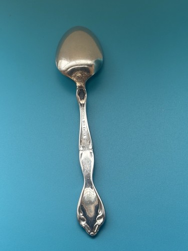 Oneida Cantata Glossy Stainless Flatware Teaspoon 18/3 Made in China - Picture 4 of 9