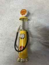 Vintage Gearbox Shell Gas Pump 1 /25 Scale