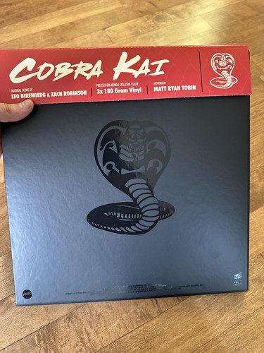Cobra Kai Original Soundtrack Mondo Exclusive COLOR Vinyl 3 LP Set NM - Picture 2 of 9
