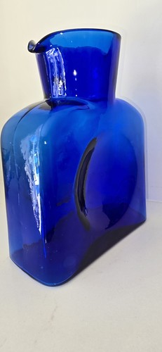 BLENKO Vintage 384 Glass Cobalt Blue Double-Spout Water Pitcher Vase Signed 2001 - Picture 3 of 6