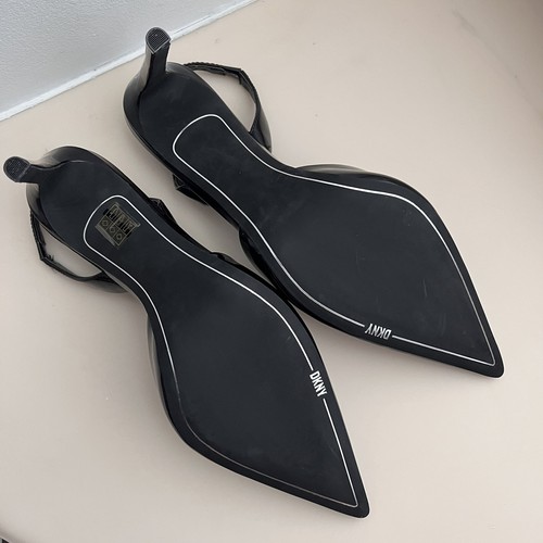 DKNY Macia Slingback Black Patent Faux Leather Sz 11 - Picture 6 of 6