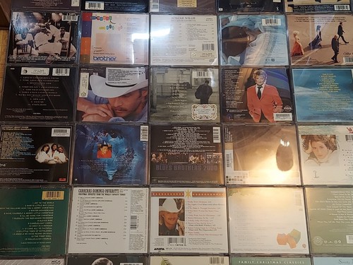 CD Music Lot Bundle Rock Country Christmas Willie Garth Tina Boys Men Neil Blues - Picture 7 of 14