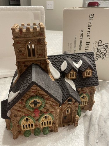 Dept 56 Nottinghill Church Dickens' Village Series Heritage Village #55824 con scatola - Foto 4 di 10