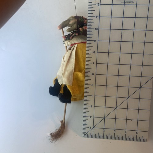 Muñeca colgante Baba Yaga bruja cocina buena suerte de colección LEER algo de desvanecimiento - Imagen 16 de 17