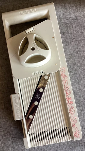 Leifheit Adjustable Vario Slicer Mandoline Stainless Steel Blade