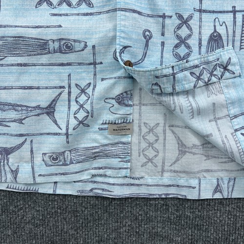Quiksilver Waterman Shirt Mens Medium Blue Fish Hawaiian Button Up Comfort Fit - Picture 2 of 10