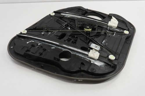 2019 - 2021 KIA SEDONA FRONT RIGHT DOOR WINDOW REGULATOR PANEL OEM 81320A9010 - Picture 5 of 8
