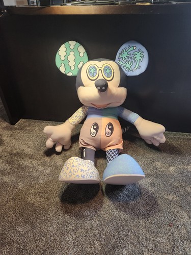 "Mickey Harrington" by Steven Harrington 36 Inch - Limited Edition 1/500 - Picture 5 of 6