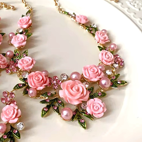 Pink ROSE Flowers PEARL Choker Rhinestone Betsey Johnson Necklace Earring SET