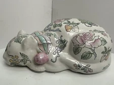 Hand Painted Chinoiseries Ceramic Sleeping Lucky Cat Figurine Pastel By WBI