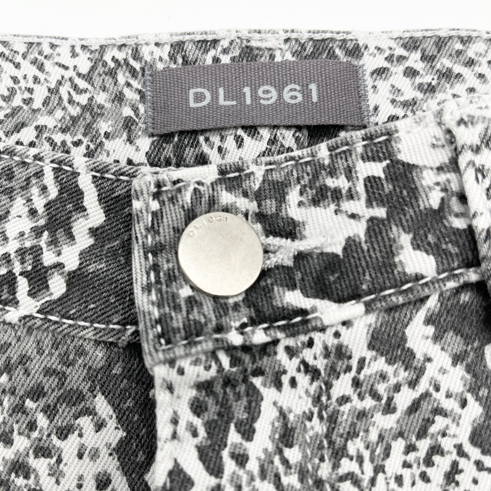 Picture 9 of 16