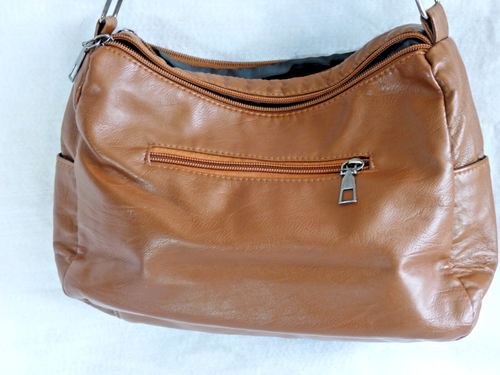 Braune weiche Handtasche Kunstleder Crossbody Schultertasche mehrere Taschen 8 x 7 neu ohne Etikett - Bild 3 von 15