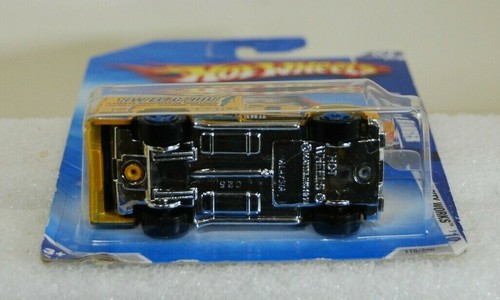 Hot Wheels 2010 Rescue Ranger #115/240 - Picture 4 of 4