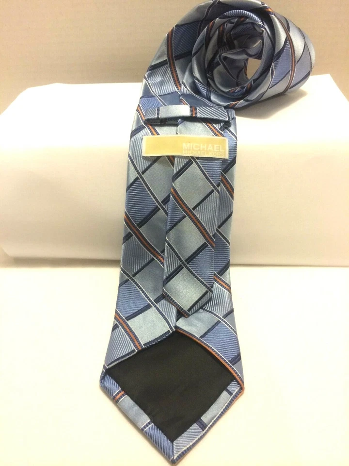 Corbata Michael Kors Hecha en EE. UU. Azul 100% Seda Geométrica Tejida Foto 4 de 4