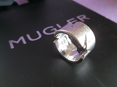 Thierry Mugler Signed Sterling Silver Star Ring Size 5 Thierry Mugler Signed Sterling Silver Star Ring Size 5
