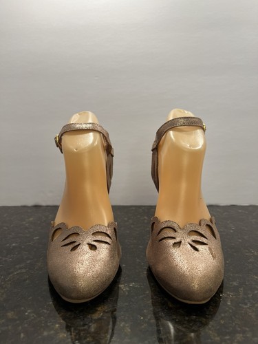 Klub Nico Heel Size 6 MSRP: $128 - Picture 3 of 6