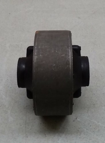 JBU866 TRW Front Lower Suspension Control Arm Bushing Made In Thailand - Picture 3 of 3