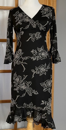 Vintage Women’s Floral Boho Dress M Black Chiffon Shaping 3/4 Sleeves USA Made