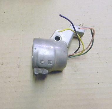 YAMAHA MOTOR CYCLE CLUTCH LEVER PERCH WITH HORN BUTTON AND DIMMER SWITCH - Bild 1 von 1