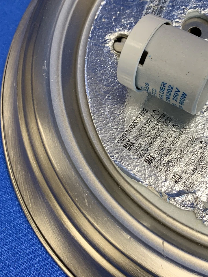 Luz de techo eléctrica comercial de 2 luces plateada de montaje empotrado pantalla de vidrio esmerilado Foto 4 de 4