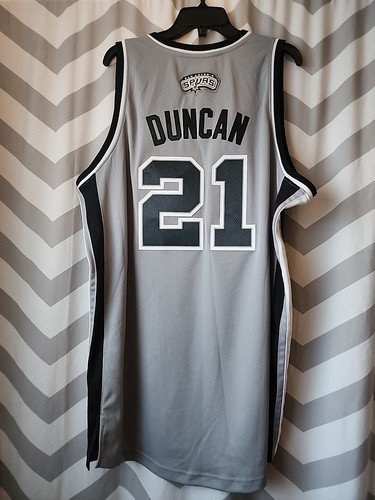 Tim Duncan Spurs Adidas Jersey Size Xl Length +2 - Picture 5 of 5