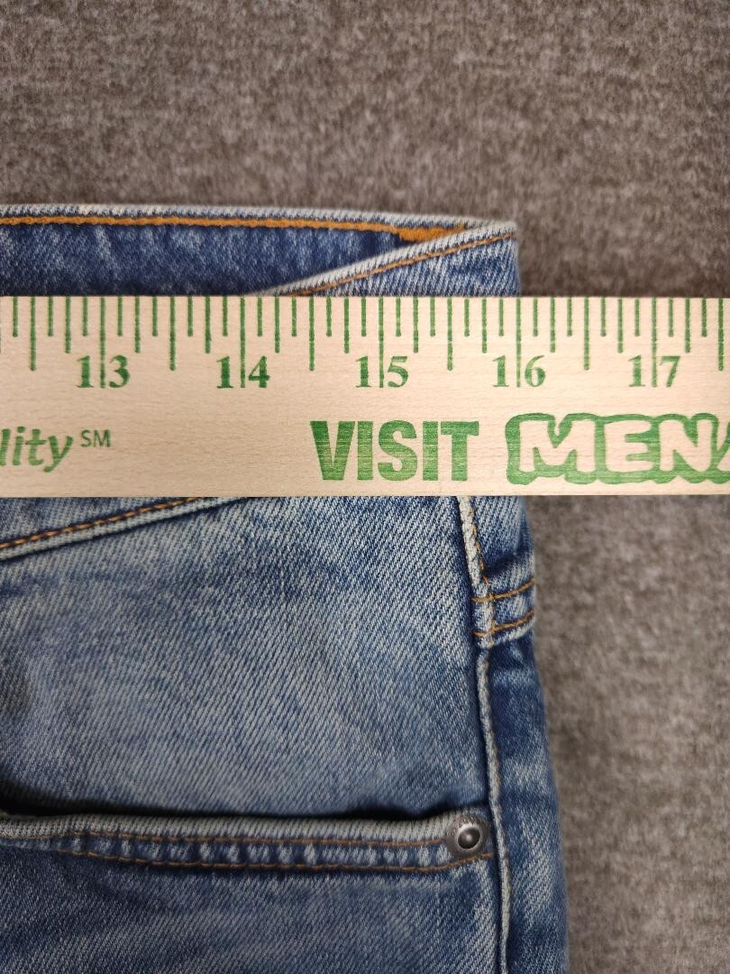 Picture 4 of 16