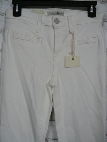 $238 Joie Nouveau Flare Denim Jeans in Porcelain White 25 NEW J642 - Picture 3 of 8