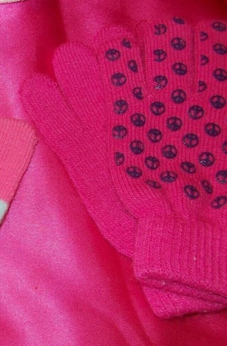 Girls Winter gloves or Mittens PINK Walt Disney RUSS Faded Glory St John's Bay - Picture 9 of 15