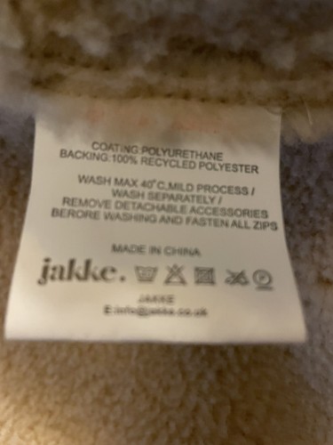 Jakke Damen Weste Kunstfell hellbraun mit Kapuze Gr. Medium EUC - Bild 6 von 7