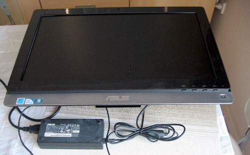 Windows 7 ASUS 22 ET2210E All-in-one PC 1920x1080 Full HD LED NO STAND AR5B95 " - Picture 8 of 11