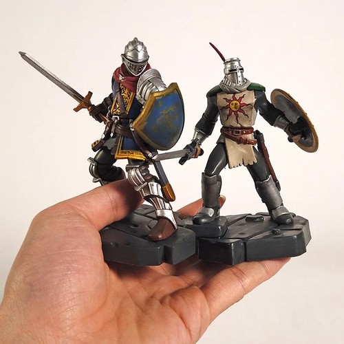 Dark Souls: Heroes of Lordran Solaire Figura Oscar Siegmeyer modello giocattoli in PVC 10 cm - Foto 19 di 22