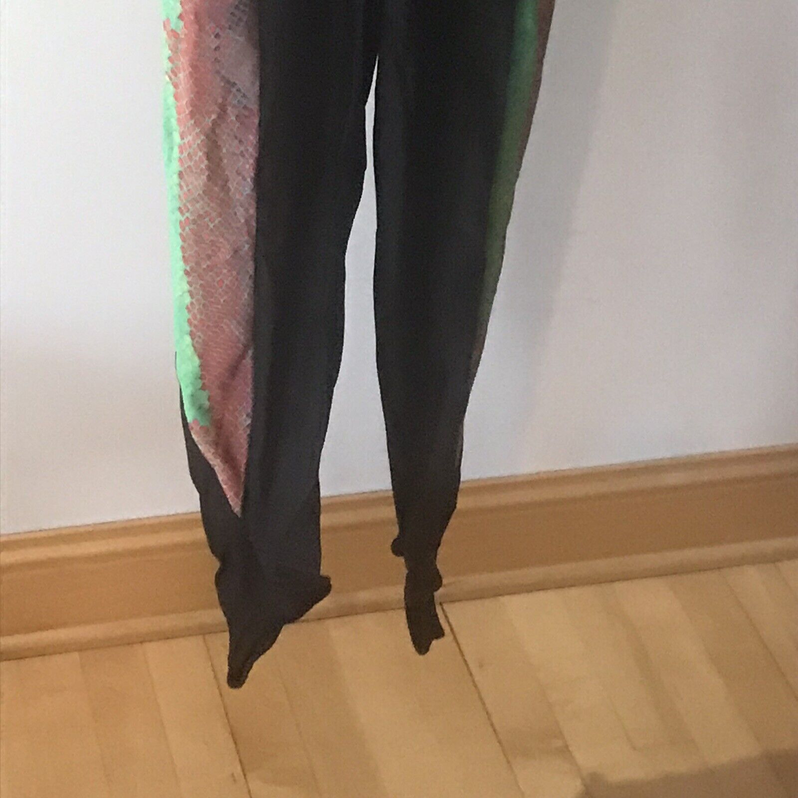 Picture 4 of 10