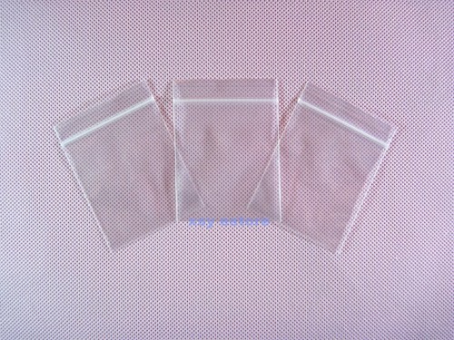 300 Plastic Poly Storage Resealable Zipper Bags 2 Mil_2" x 2.7"_50 x 70mm - Picture 8 of 12