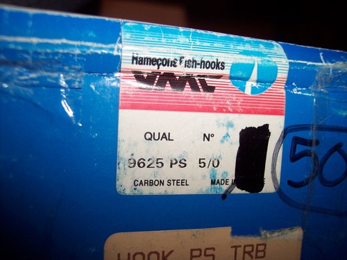 500 Treble Hooks 5/0 VMC Carbon Steel Hooks 2" Sucker Grab Hooks 96436 - Picture 6 of 11