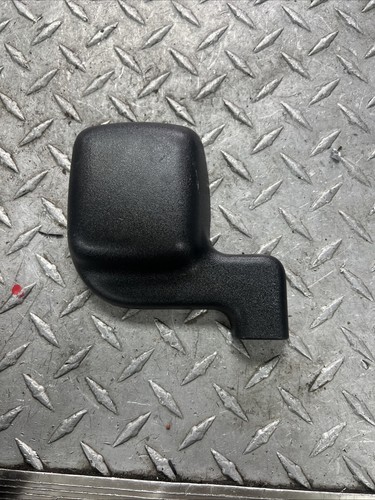 2015 NISSAN LEAF FRONT RAIN SENSOR HOUSING TRIM 26497EJ70A bd3