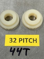 NYLON MOLDED STOCK DRIVE PRODUCTS SPUR GEAR 32 PITCH 44 TEETH .578" BORE