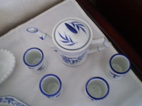 BLUE & WHITE PORCELAIN TEAPOT & 4 CUPS - BAMBOO DESIGN - MADE IN CHINA - Bild 4 von 9