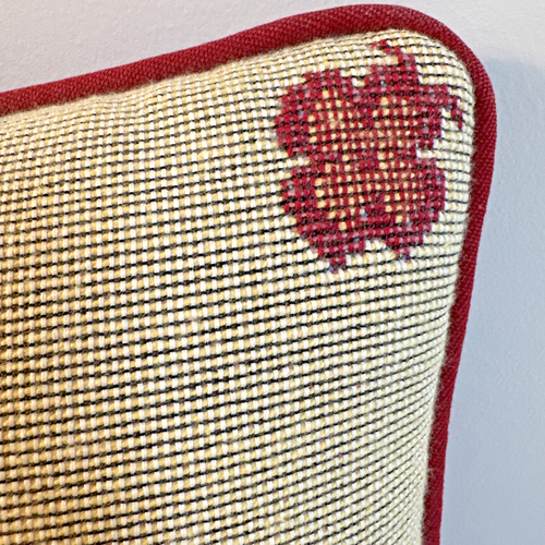 VTG Best Friends Tapestry Throw Accent Pillow Decorative Flower Red 12" x 9" - Picture 4 of 10